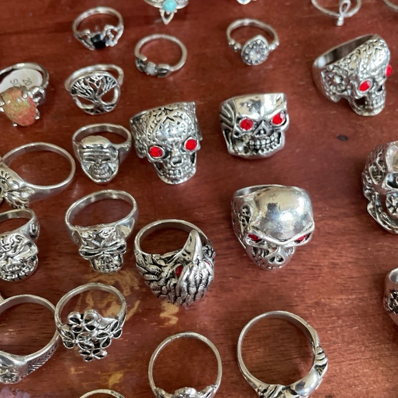 Silver and Red Skull Rings Collection - Picture 6 of 15